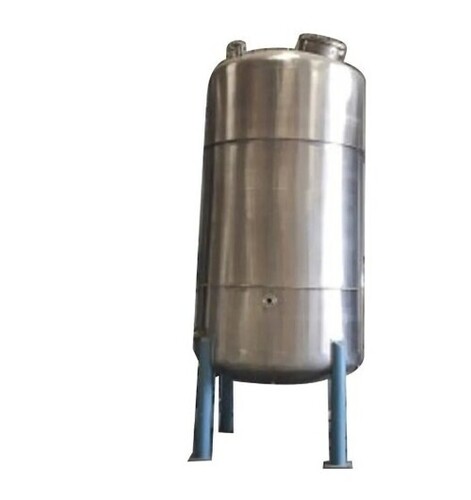 Vertical Ss Tank By Steel Craft Engineering