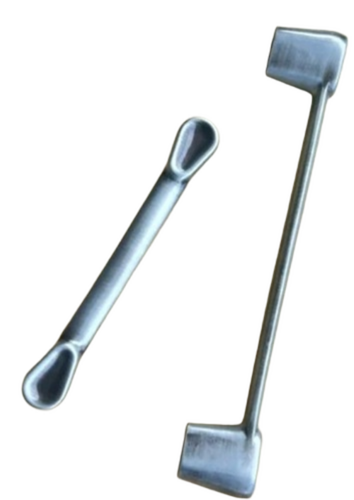 697 Designer Zinc Cabinet Door Handle