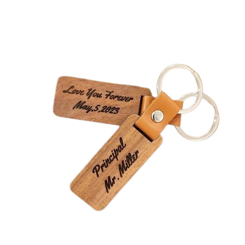 Personalized Wooden Keychain - Color: Brown