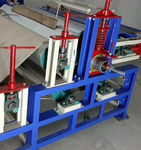 Roll Press Machine - Capacity: 500 Sarees