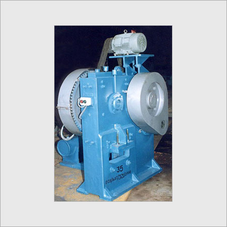 कम रखरखाव वाली कतरनी मशीनें