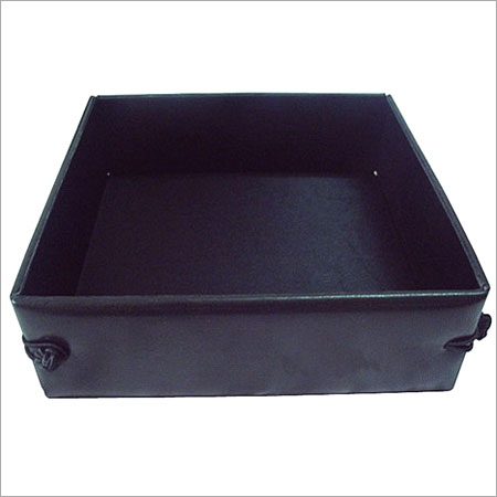 स्क्वायर पु कॉस्मेटिक केस