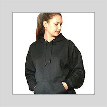 हुड वाली टी-शर्ट