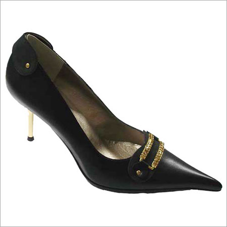 ब्लैक कलर लेडीज़ सैंडल