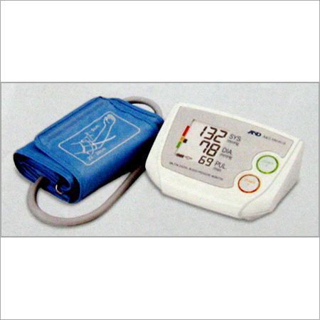 BLOOD PRESSURE MONITOR