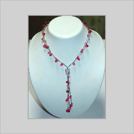 गुलाबी रंग के मोतियों का हार लिंग: महिलाओं