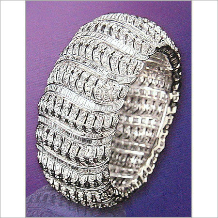 Exquisite Diamond Studded Bracelet