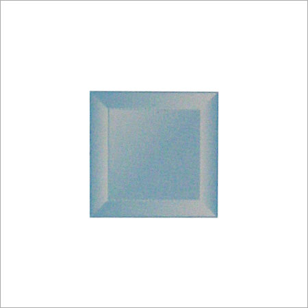 फाइन फ़िनिश स्क्वायर बेवेल्ड ग्लास