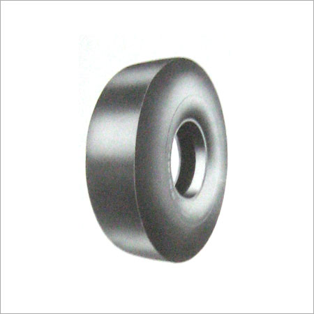 DEEP SMOOTH TREAD TYRE