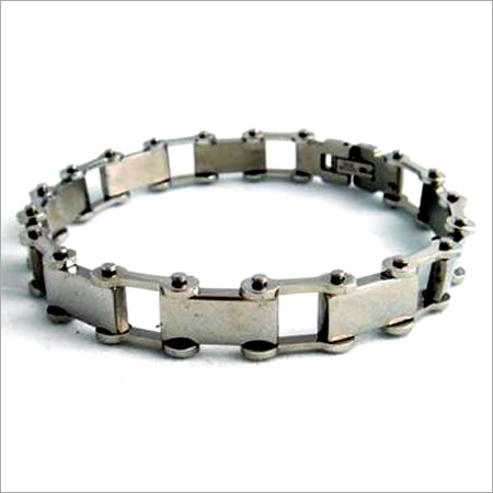 स्टेनलेस स्टील यूनिसेक्स कंगन