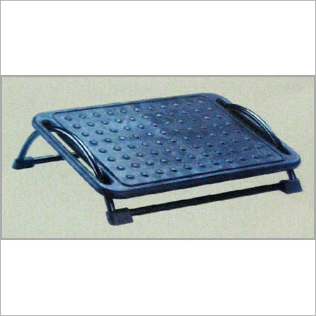 एर्गोनोमिक फुट्रेस्ट