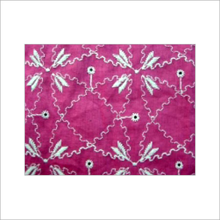 गुलाबी सूती कढ़ाई वाले कपड़े