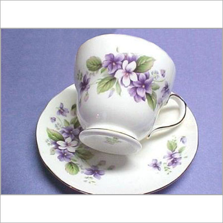 विभिन्न रंगों में उपलब्ध हैं मुद्रित कप सॉसर सेट