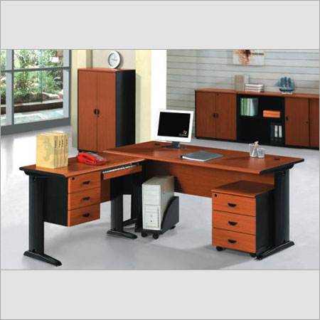 कार्यालय डेस्क