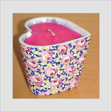 डिजाइनर मोमबत्ती धारक वोट