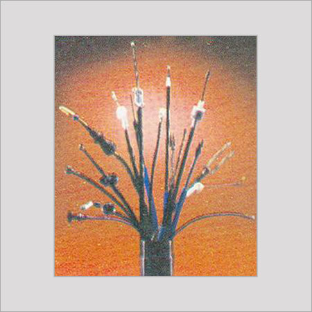 ऑटोमोटिव के लिए ब्लैक कंट्रोल केबल्स