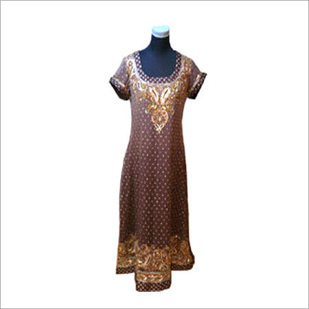 Ladies Traditional Salwar Kameez Suit