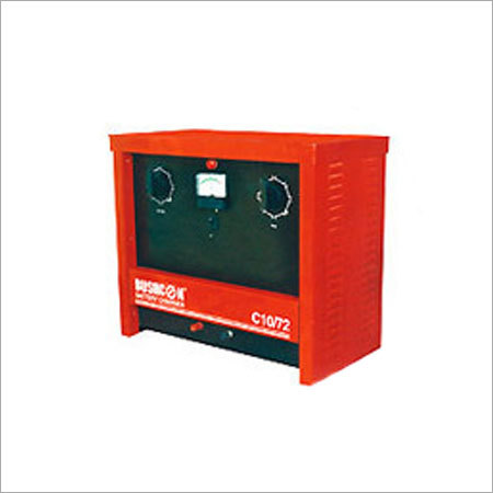 रेड कमर्शियल बैटरी चार्जर साइज़: विभिन्न साइज़ उपलब्ध हैं