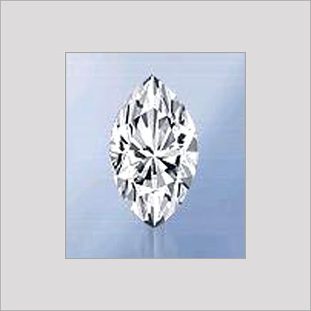 अंडाकार आकार का पॉलिश किया हुआ हीरा