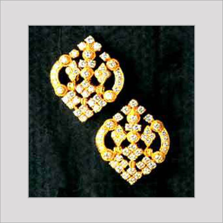 Vochtig berouw hebben Overstijgen Diamond Earrings In Chennai, Tamil Nadu, India - Grt Jewellery Private  Limited