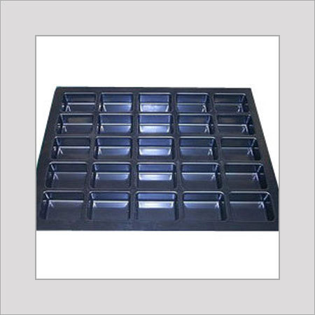 औद्योगिक ट्रे