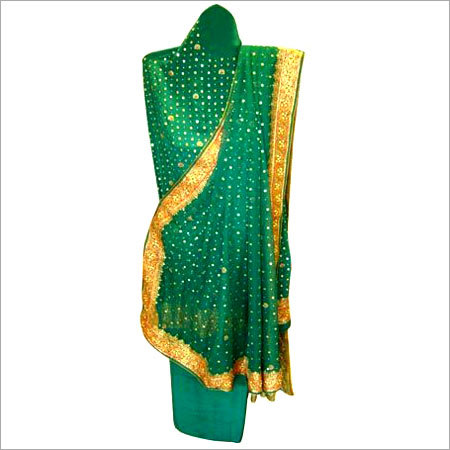 कशीदाकारी साड़ी