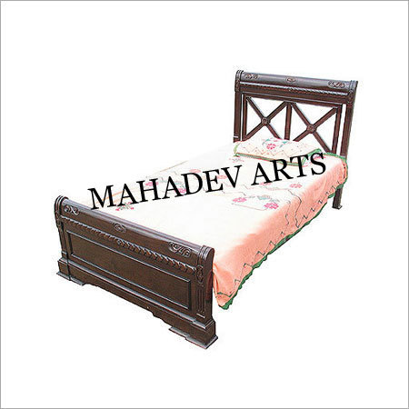 हैंडमेड हैंडक्राफ्टेड सिंगल वुडन बेड