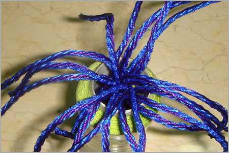 ब्लू कांथी डोरी (यार्न)