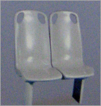 ट्रिम फ्री बस सीट्स