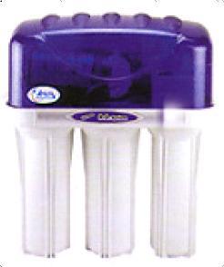 डस्ट प्रोटेक्शन कवर के साथ 5 स्टेज आरओ सिस्टम