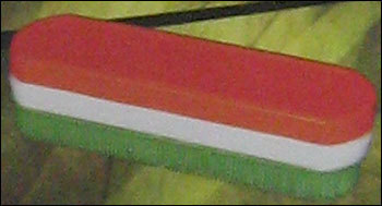 MULTI COLOR PLASTIC BRUSH
