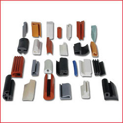 किफायती मोल्डेड रबर प्रोफ़ाइल