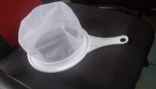 White Plastic Tea Strainers