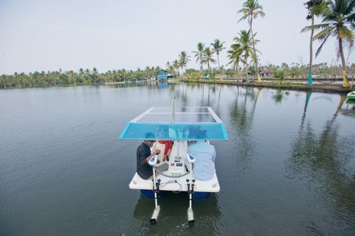  Solar Powered Boat