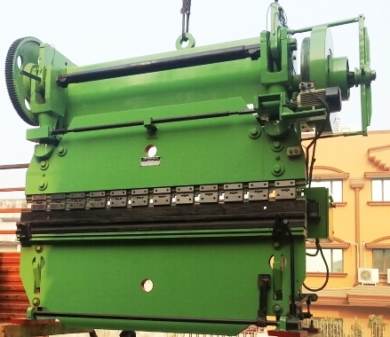 Press Brake 120 Ton (NIMOGA)
