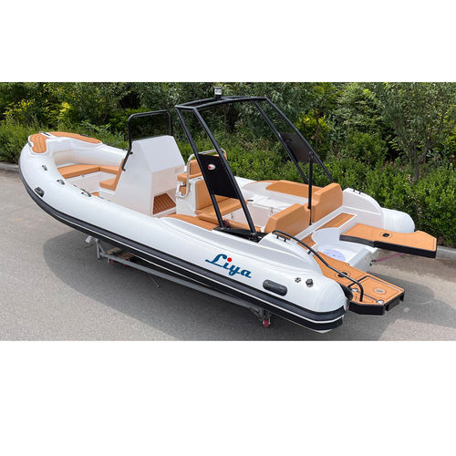 Buy Liya 5.8m motor fiberglass fishing boat at Best Price, Liya