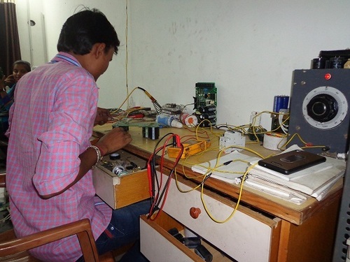 पीसीबी रिपेयरिंग सर्विस