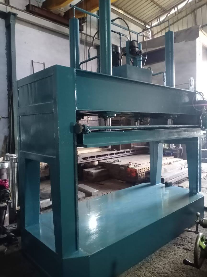 Industrial Hydraulic Valve Stand - Best Quality Material, Durable, Reliable Operation, Easy Installation