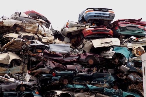 Various Colors Are Available Car Scrap