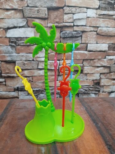 Plain Design Anti Crack Plastic Coconut Tree Design Fruit Fork With Three Set Fork