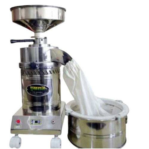 Pukhraj Mini Table Top Flour Mill Capacity: 12-15 Kg/Hr