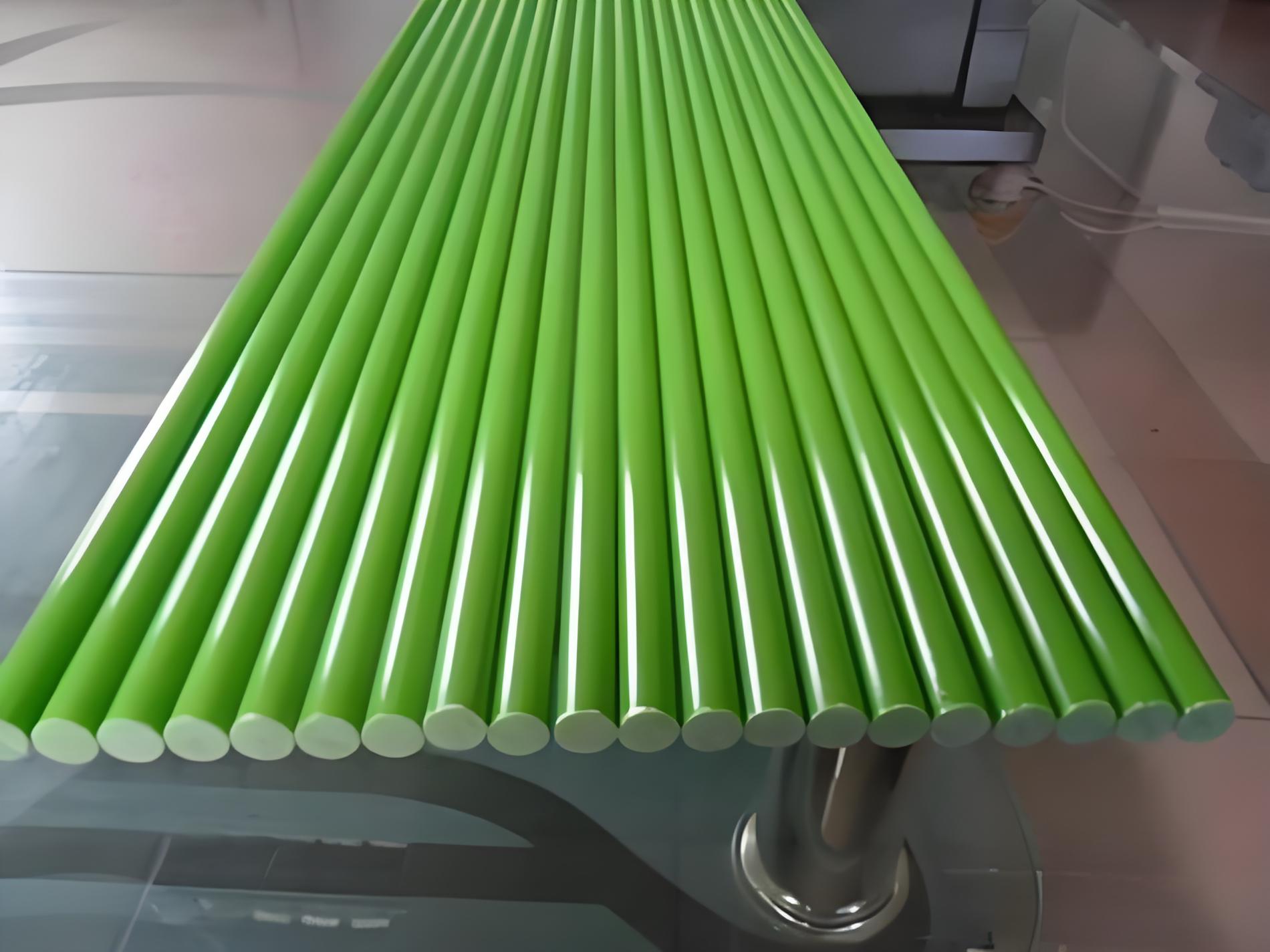 Fiberglass Pultrusion Round Tube, FRP Tube, GRP Pipe, Density: 1.8-2.0g/cm 3 