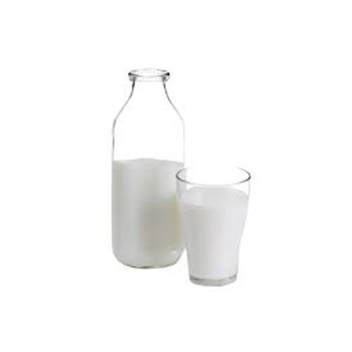 Hygeinically Packed Healthy Nutritional Indian Origin Natural Flavor Fresh Raw Cow Milk 