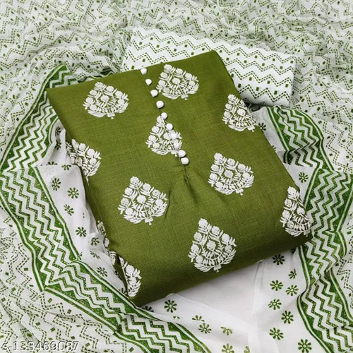 क्रीम क्विक ड्राई और कूल पास प्रिंटेड कॉटन सलवार सूट रोज़ाना पहनने के लिए