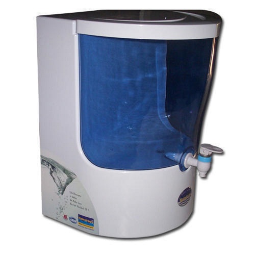 Energy Efficient Wall Mounted Plastic Blue And White Ro Water Purifier Dimension(L*W*H): 36.1 X 35 X 44.7 Centimeter (Cm)  Centimeter (Cm)