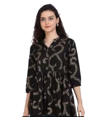 Washable And Breathable Party Wear 3/4 Sleeves Printed Women Black Tops