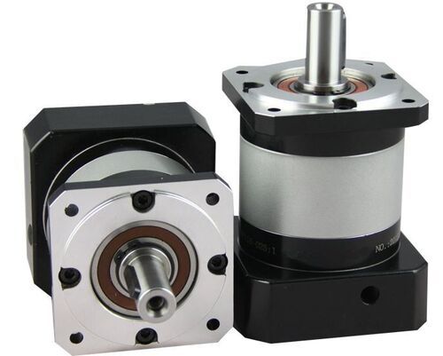 Silver Servo Gearbox With Rated Input Speed Of 4000 Rpm