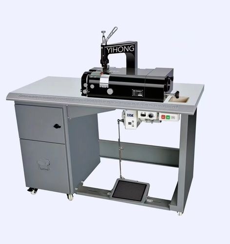 Black Mild Steel Automatic Leather Skiving Machine