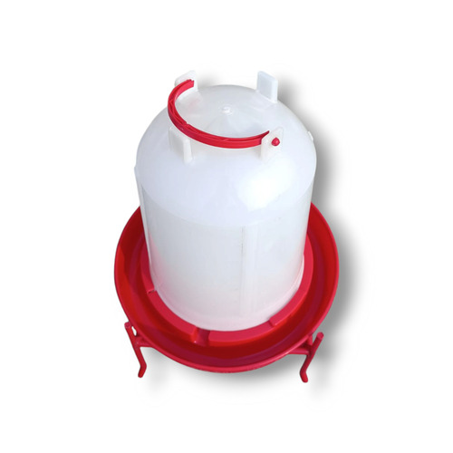 Grower Drinker 8 Liter - Color: Red