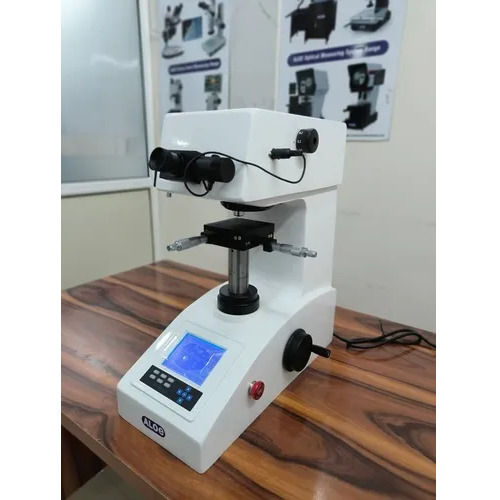 Micro Vickers Hardness Tester